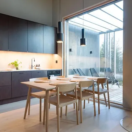 North - Joiku - Midnight Sun Holiday home *